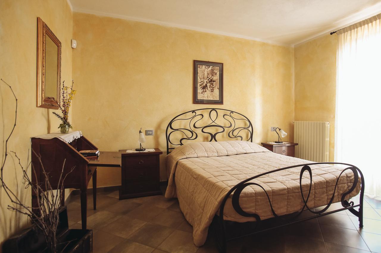 Villa Ca' Colomba San Damiano dʼAsti Exterior foto